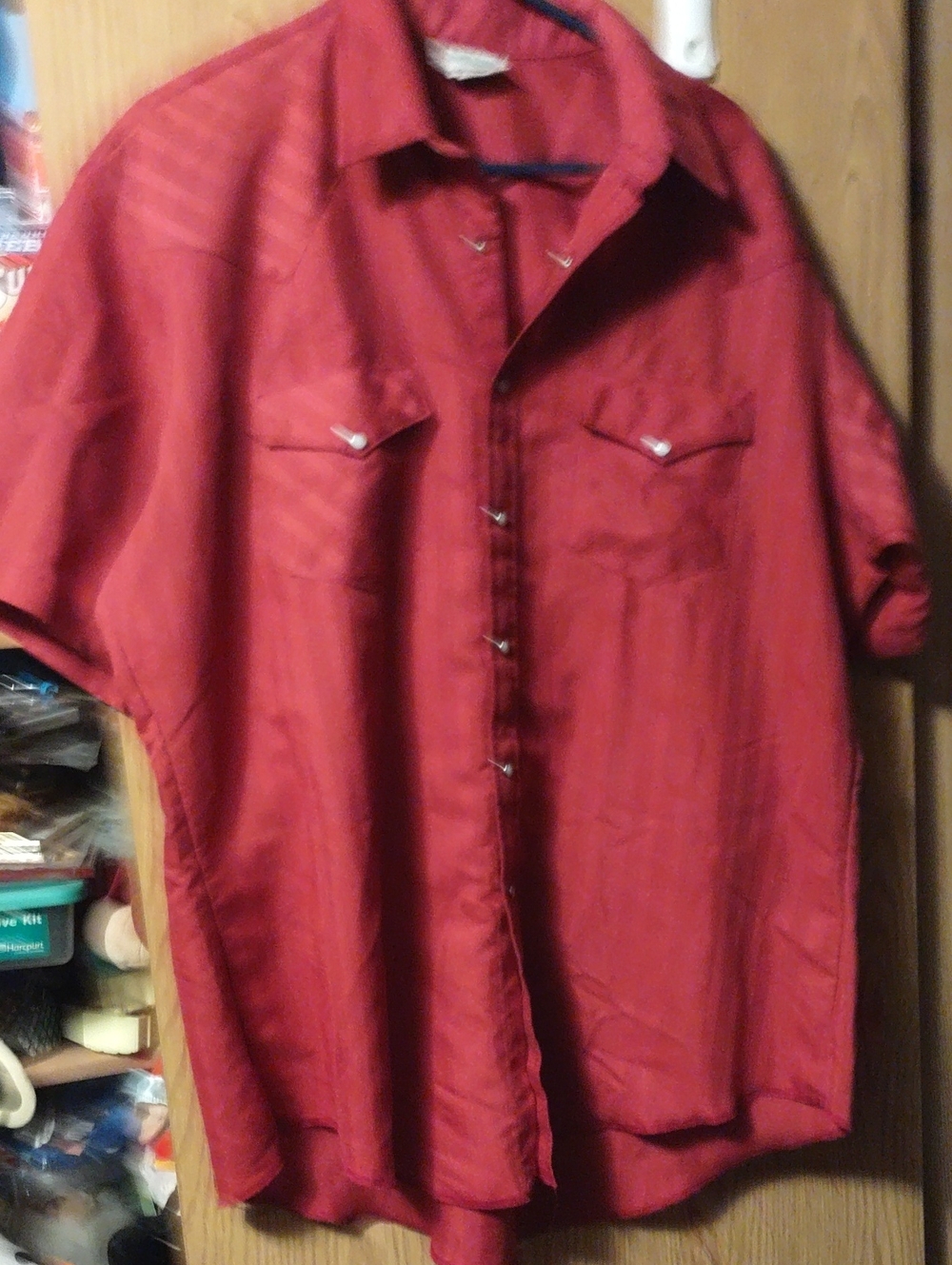 Men's Red Short-Sleeve Button-Down  Chicago Bulls Shirt